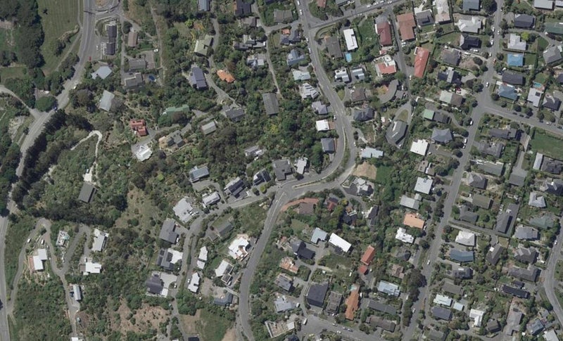 110 Cannon Hill Crescent, Mount Pleasant, Christchurch - Carousel 1