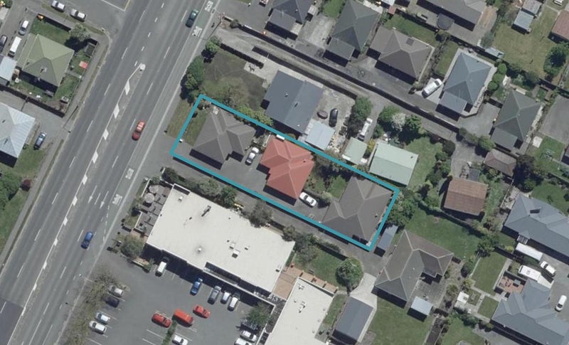 2/818 Main Road, BELFAST, CHRISTCHURCH - Carousel 1