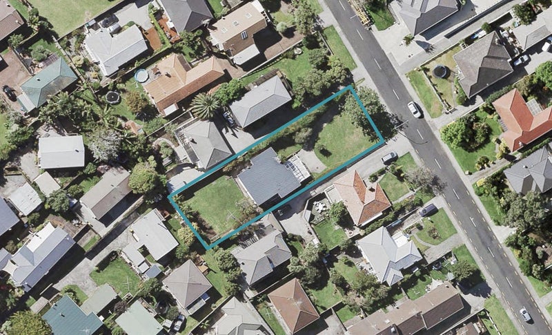 37 Elliot Street, Howick, Auckland - Carousel 1