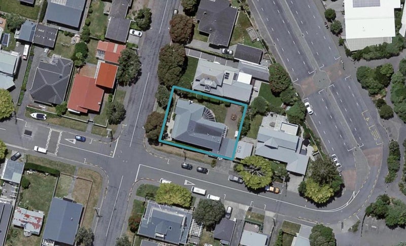 7 Mantell Street, Seatoun, Wellington - Carousel 1