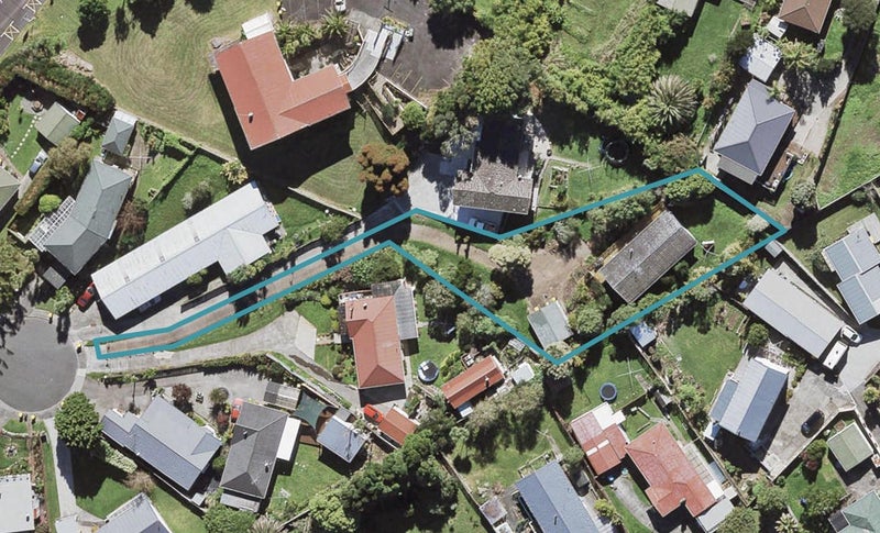 14 Tara Road, Henderson, Auckland - Carousel 1