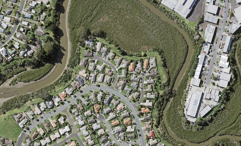 3 Kalgan Place, Burswood, Auckland - Carousel 1