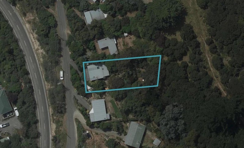 8 Bayview Road, Charteris Bay, Lyttelton - Carousel 1