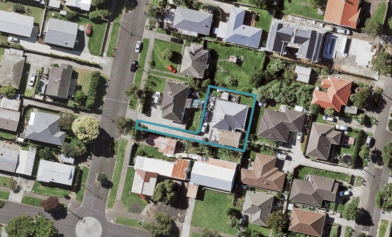 20A Ropata Avenue, Point England, Auckland - Carousel 1