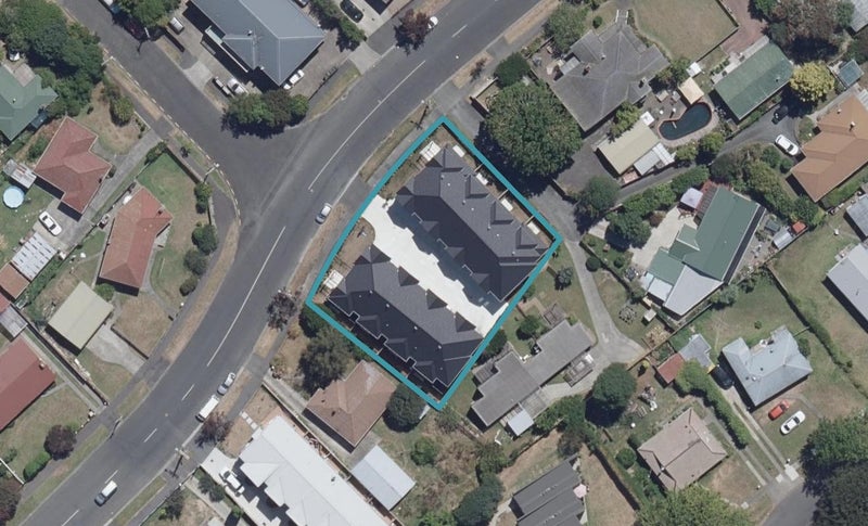 1/76 Carrington Avenue, Silverdale, Hamilton - Carousel 1