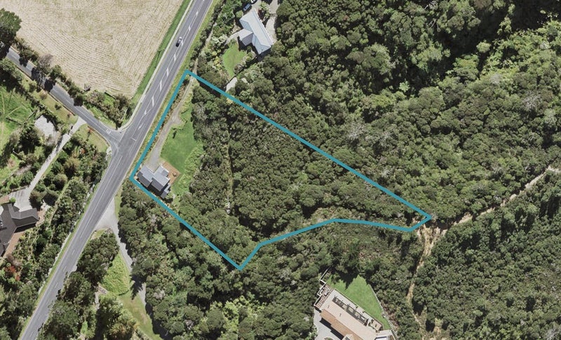 249 Paremoremo Road, Lucas Heights, Auckland - Carousel 1