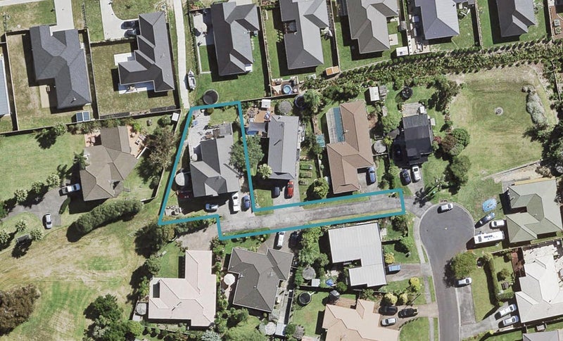 57 Merlot Heights, Huapai, Kumeū - Carousel 1