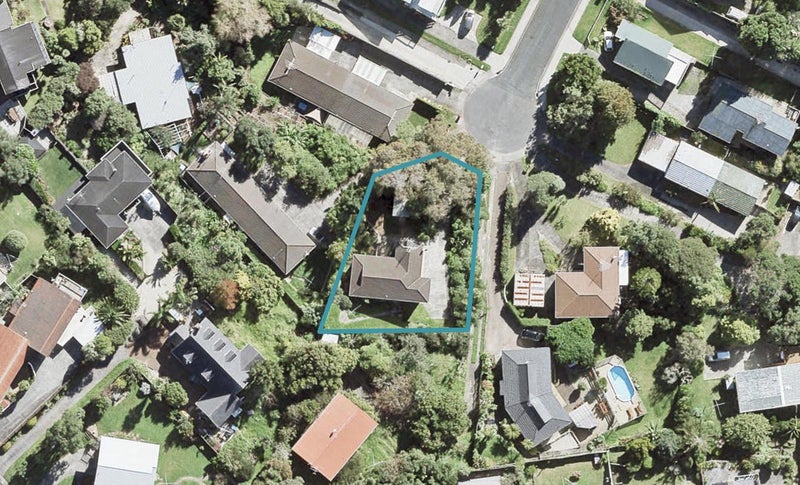 19 Dunraven Place, Torbay, Auckland - Carousel 1