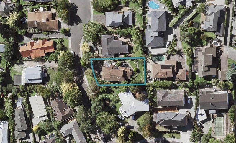 12 Crown Hill Close, Forrest Hill, Auckland - Carousel 1