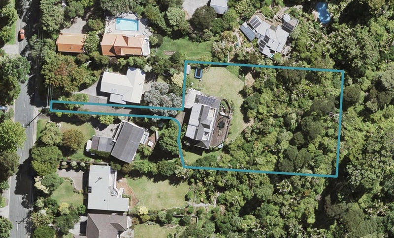 536 South Titirangi Road, Titirangi, Auckland - Carousel 1