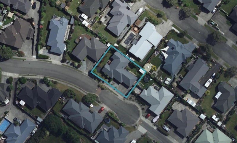13 Hammill Grove, Stoke, Nelson - Carousel 1