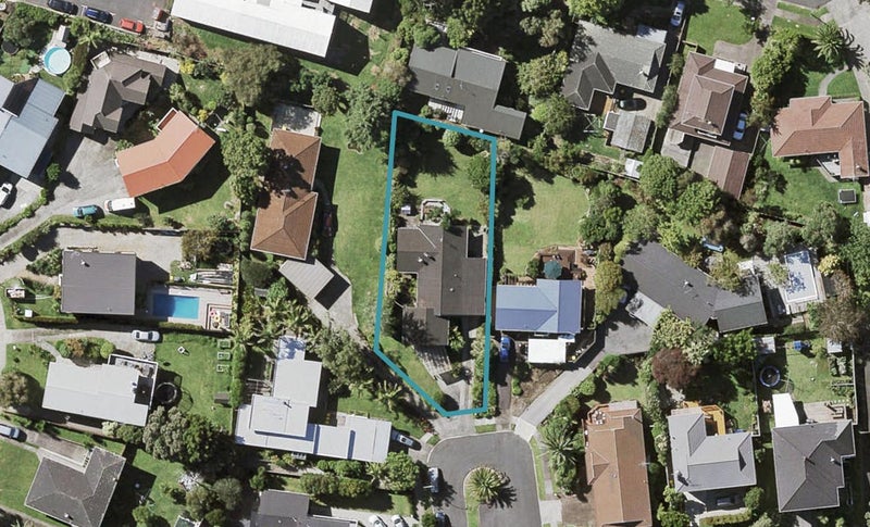 19 Imatra Place, Sunnyhills, Auckland - Carousel 1