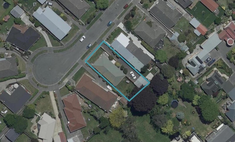 2/8 Hudson Street, Bryndwr, Christchurch - Carousel 1