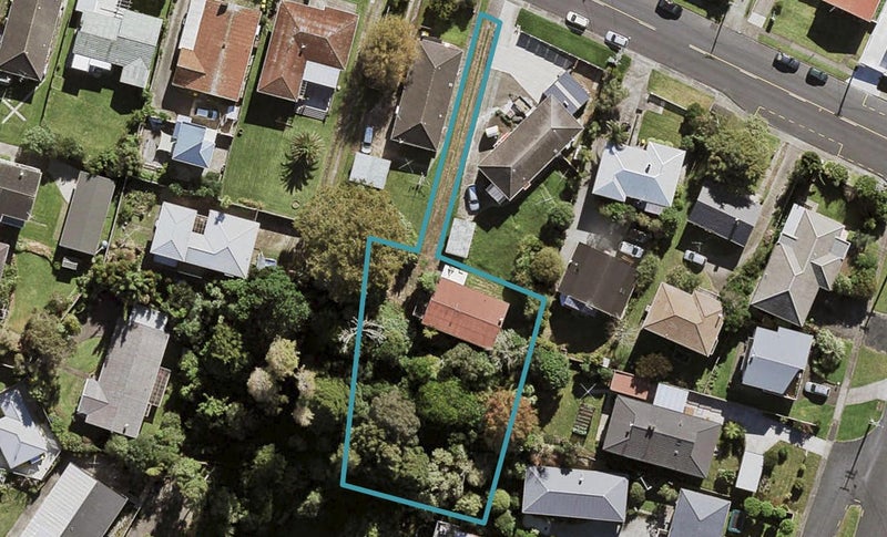 29 Exmouth Road, Northcote, Auckland - Carousel 1