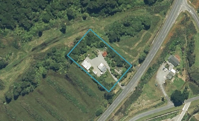 203 Taramakau Highway, Kumara - Carousel 1