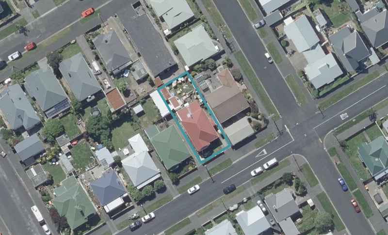 52 Douglas Street, Saint Kilda, Dunedin - Carousel 1