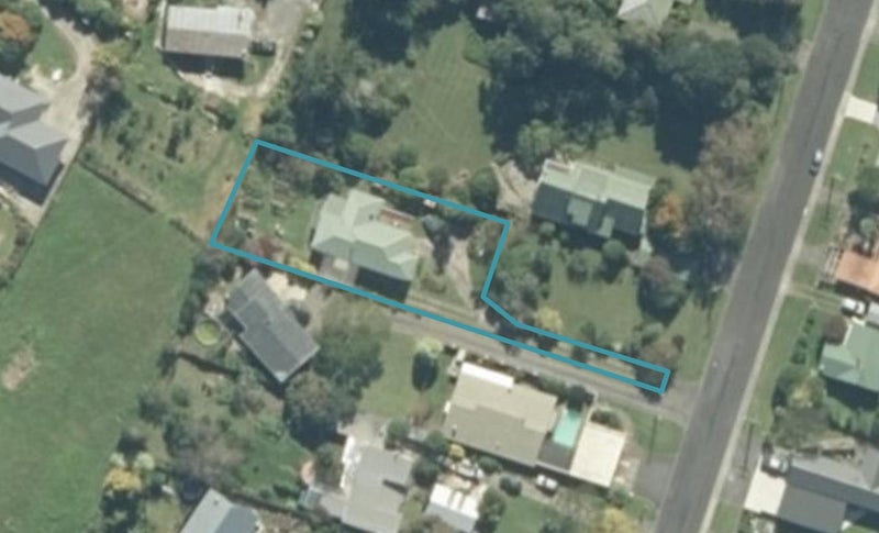 32 Claremont Avenue, Paeroa - Carousel 1