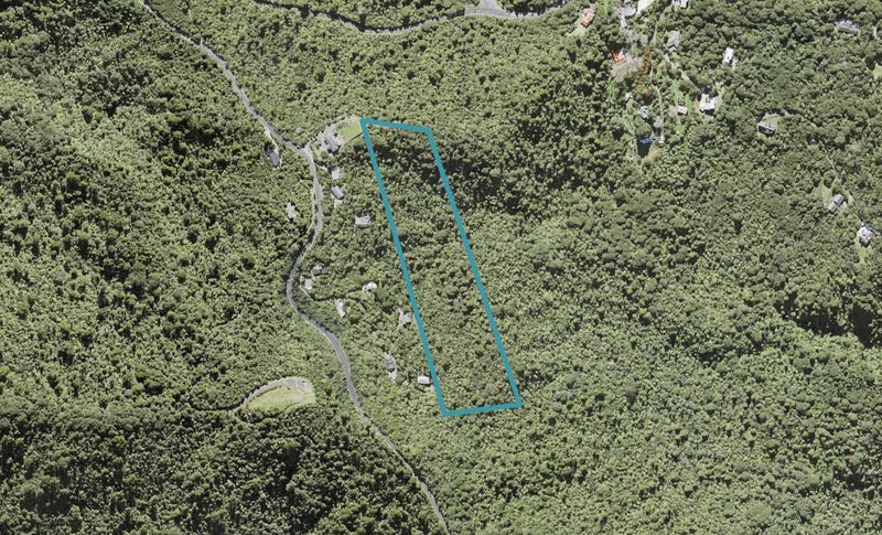 1002 Scenic Drive North, Swanson, Auckland - Carousel 1
