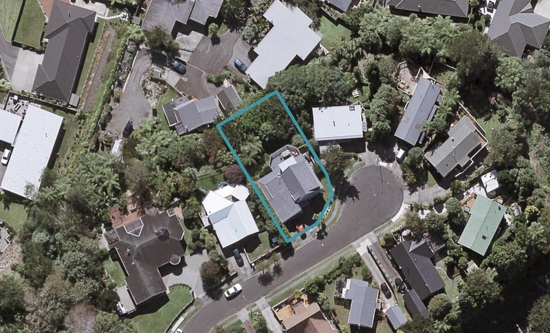 9 Honnor Place, Hurdon, New Plymouth - Carousel 1