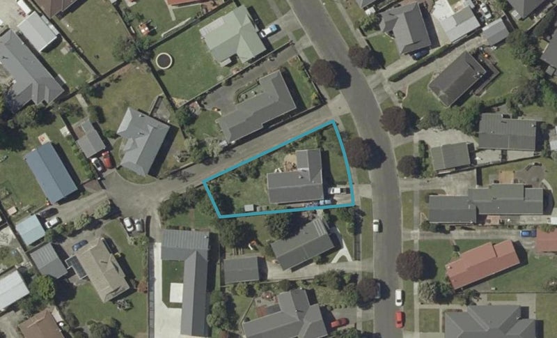 36 Peppertree Glade, Kelvin Grove, Palmerston North - Carousel 1