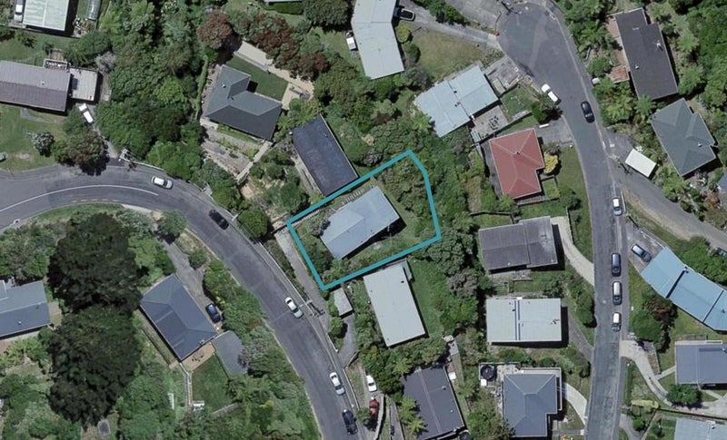 89 Ruskin Road, Newlands, Wellington - Carousel 1