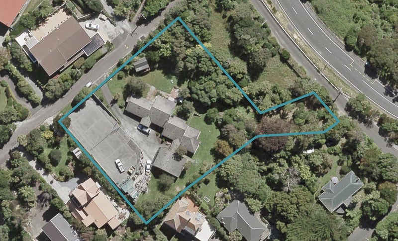 34 Belmont Terrace, Belmont, Lower Hutt - Carousel 1
