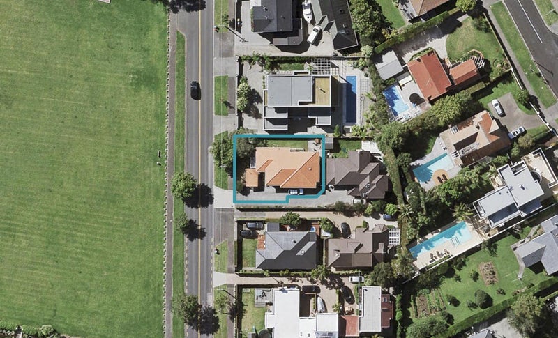 88 Patteson Avenue, Mission Bay, Auckland - Carousel 1
