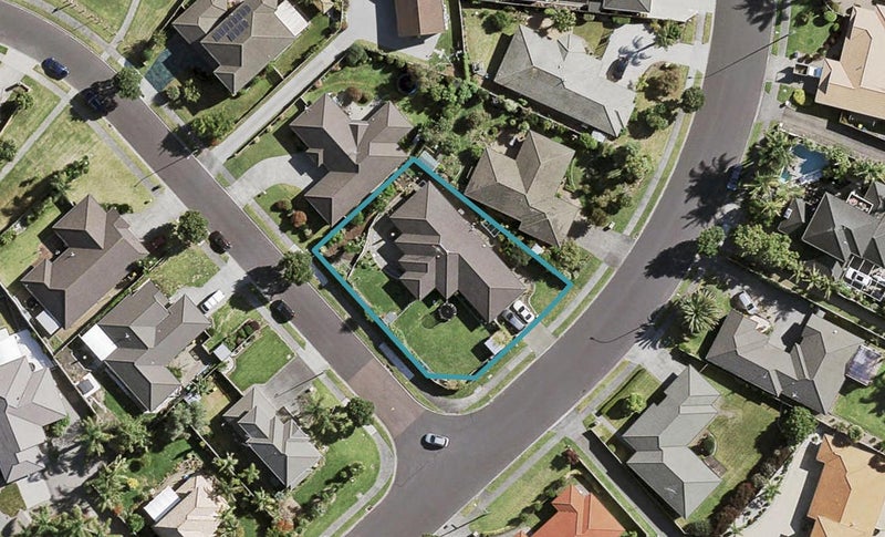 100 Longford Park Drive, Takanini, Auckland - Carousel 1