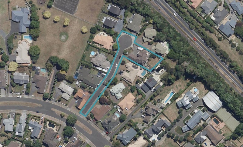 5 Charles Henry Place, Harrowfield, Hamilton - Carousel 1