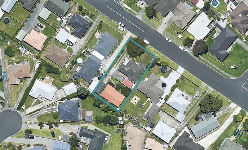 22B Kiteroa Street, Greerton, Tauranga - Carousel 1
