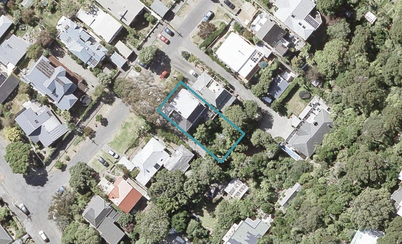 12 Mahoe Street, Eastbourne, Lower Hutt - Carousel 1
