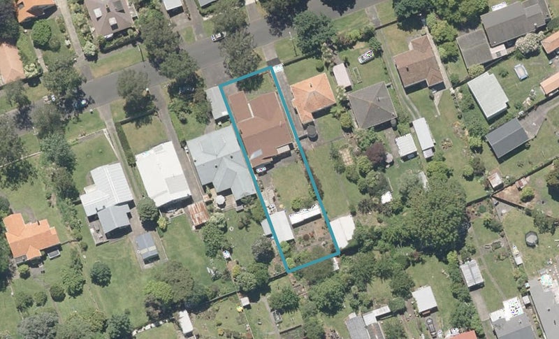 12 Nile Street, Whanganui East, Whanganui - Carousel 1