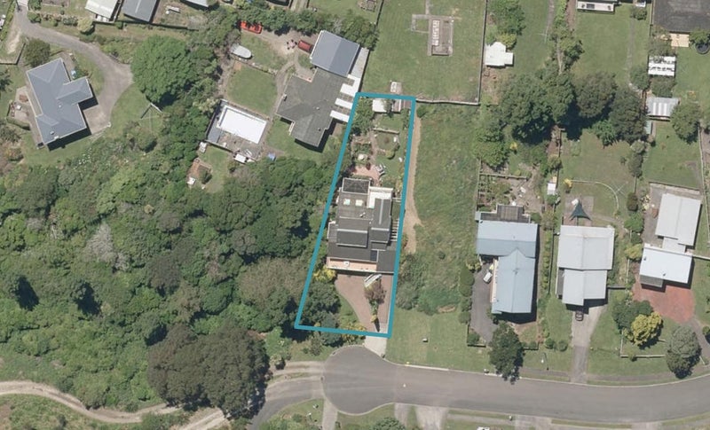 15 D'Arcy Road, Bastia Hill, Whanganui - Carousel 1