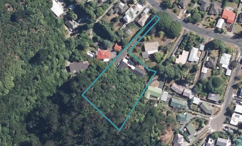 128 Hine Road, Wainuiomata, Lower Hutt - Carousel 1
