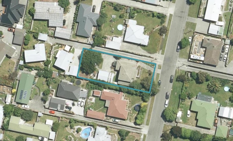 8 Gascoigne Street, Riversdale, Blenheim - Carousel 1