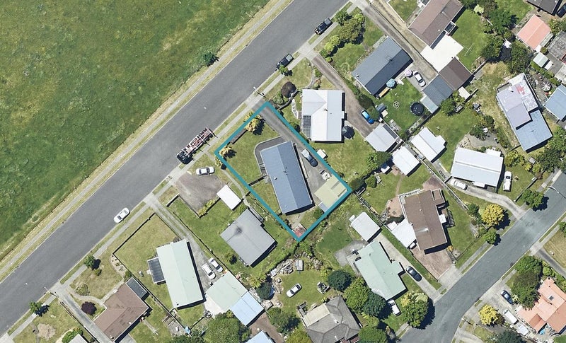 23 Owhatiura Drive, Lynmore, Rotorua - Carousel 1