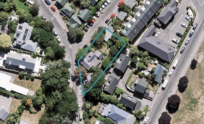 1/9 Bruce Terrace, Akaroa, Akaroa - Carousel 1