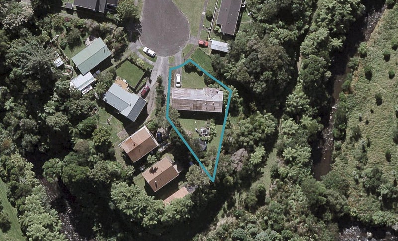23 Hartland Place, Welbourn, New Plymouth - Carousel 1