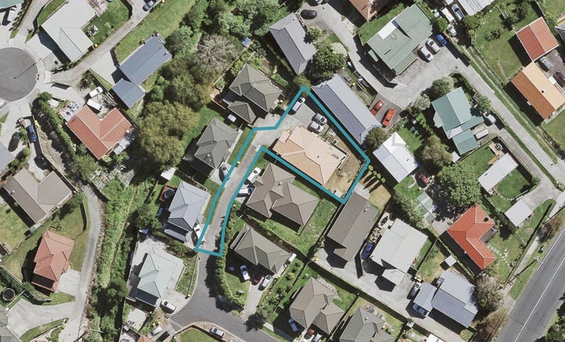 11 Ali Place, Ranui, Auckland - Carousel 1