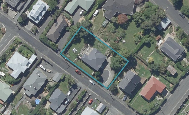6 Hood Street, Wakari, Dunedin - Carousel 1