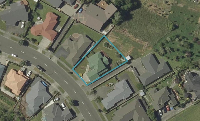 121 Ruapehu Drive, Fitzherbert, Palmerston North - Carousel 1