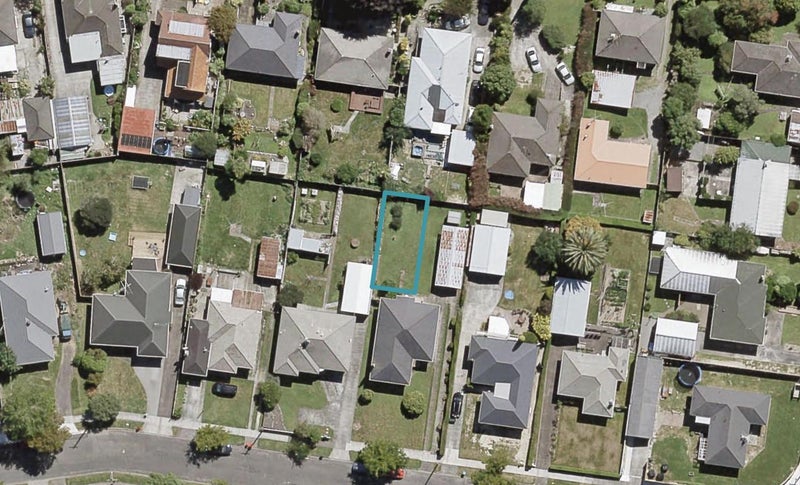 36A Oxford Crescent, Ebdentown, Upper Hutt - Carousel 1