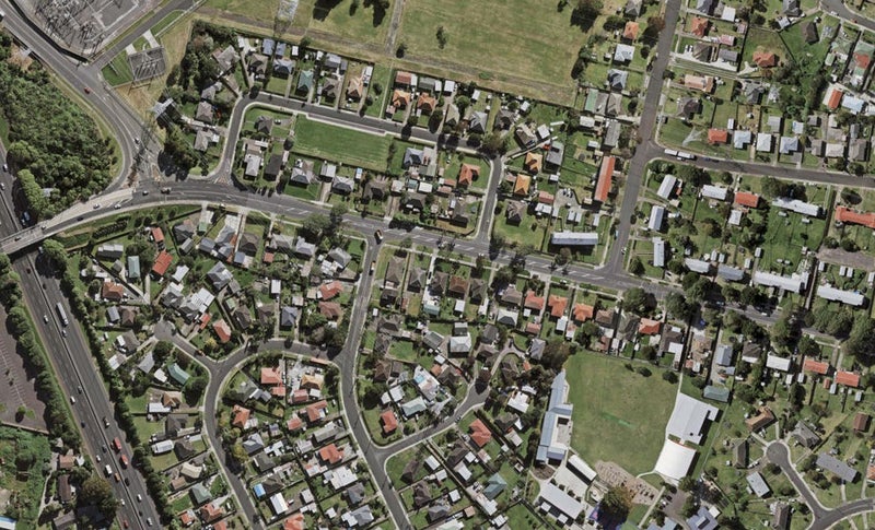 61 Bairds Road, Otara, Auckland - Carousel 1