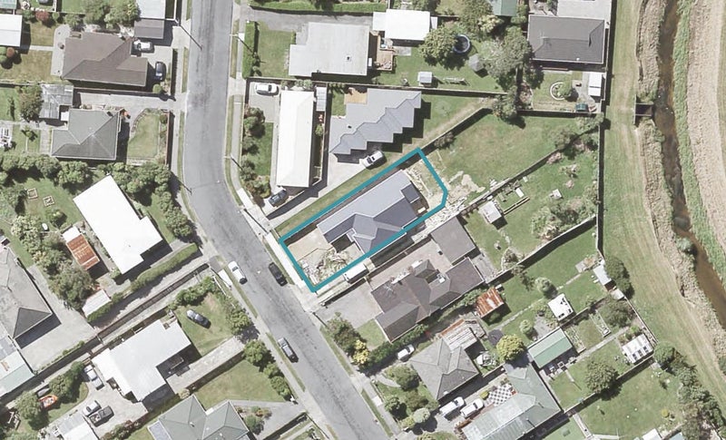 62 Hyde Street, Wainuiomata, Lower Hutt - Carousel 1