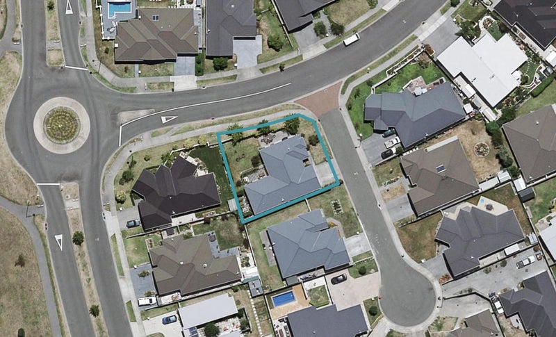 2 Lewis Way, Poraiti, Napier - Carousel 1
