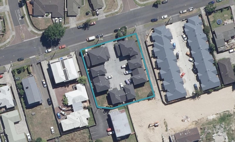 10/202 Old Farm Road, Hamilton East, Hamilton - Carousel 1