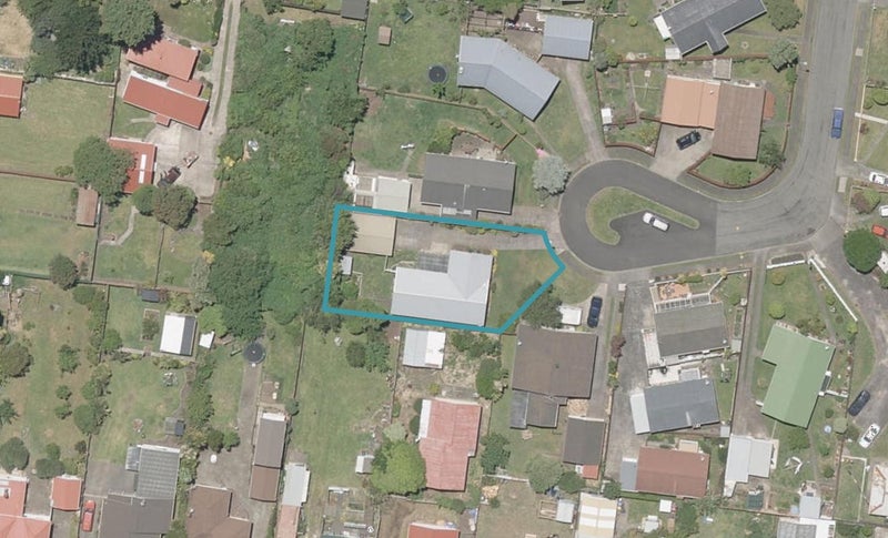 12 Saunders Place, Gonville, Whanganui - Carousel 1