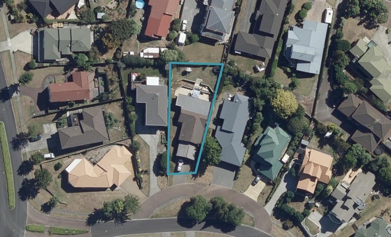 5 West Ridge Drive, Western Heights, Hamilton - Carousel 1