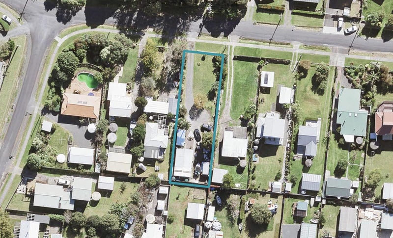 138 Howard Road, Papakura - Carousel 1