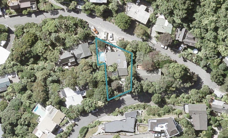 7 Waitohu Road, York Bay, Lower Hutt - Carousel 1